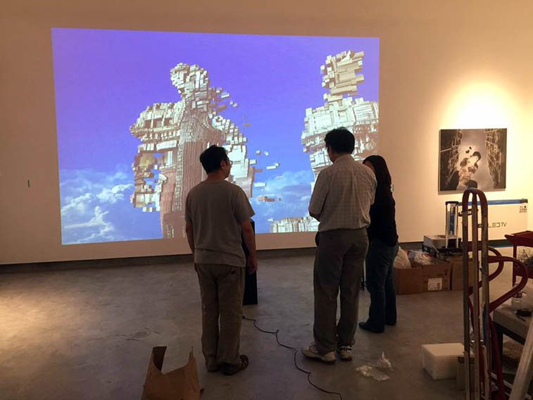 Kuso Project Group Show