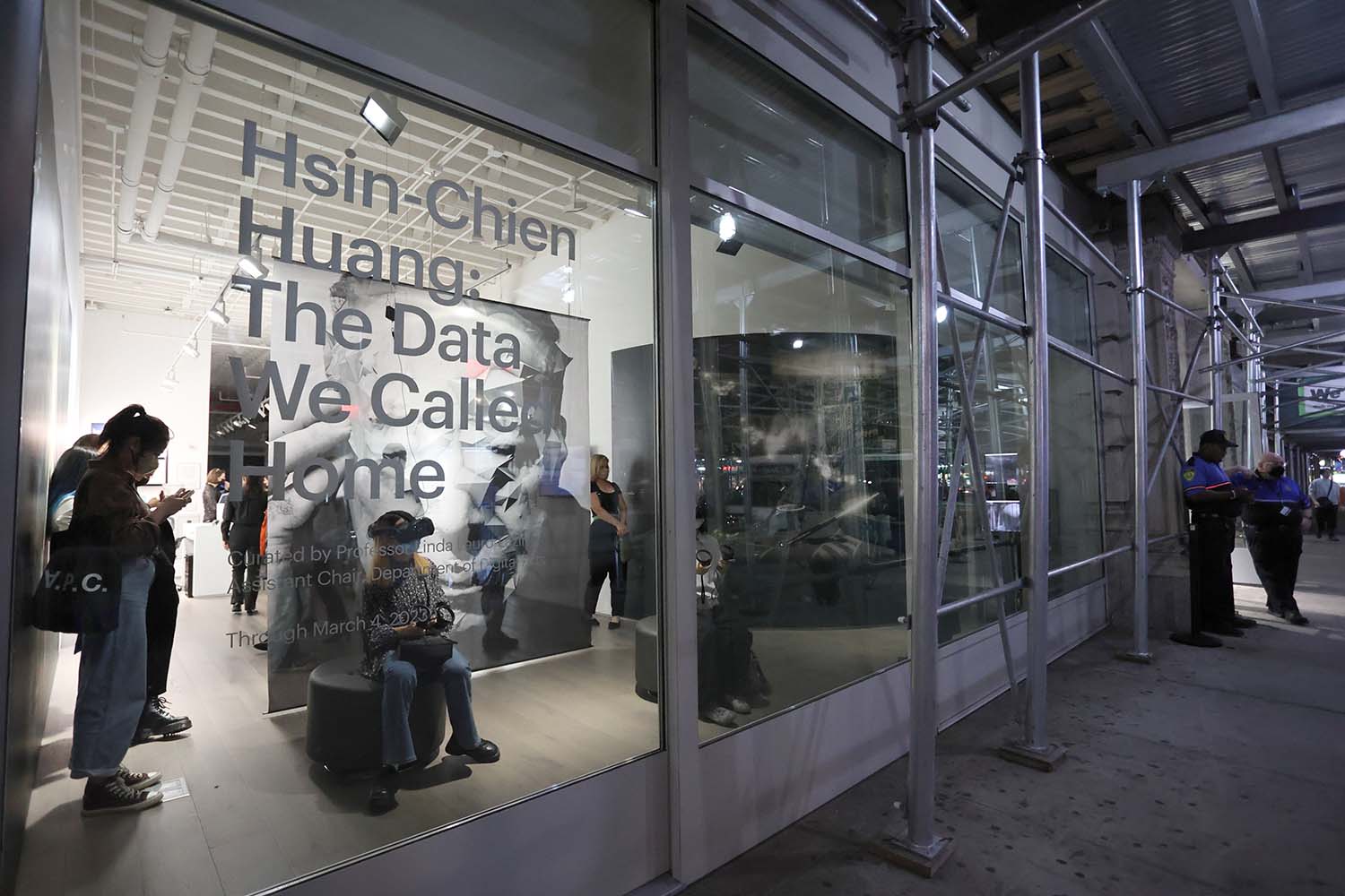 普拉特曼哈頓畫廊個展<br/>「我們稱做家的資料」