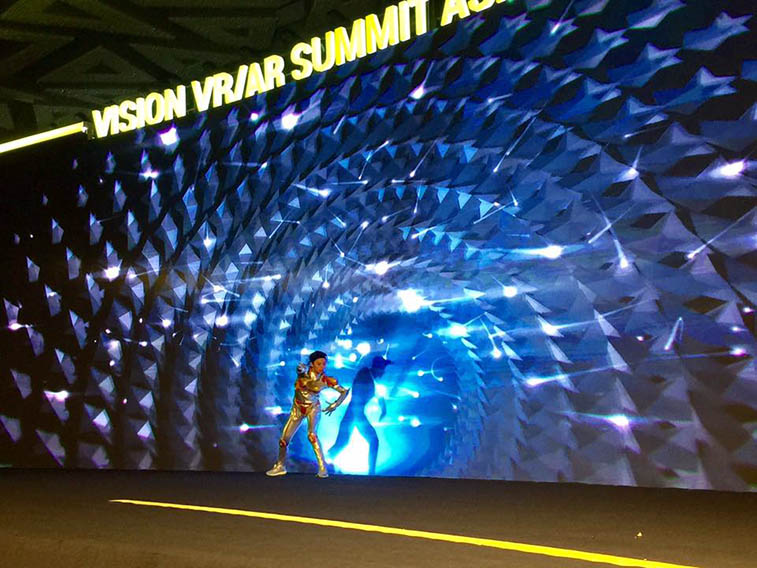 Motion Capture real time Interactive Performing